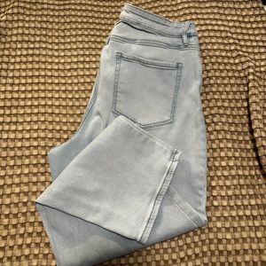 AVA + VIV Distressed Cropped Jeans/Denim